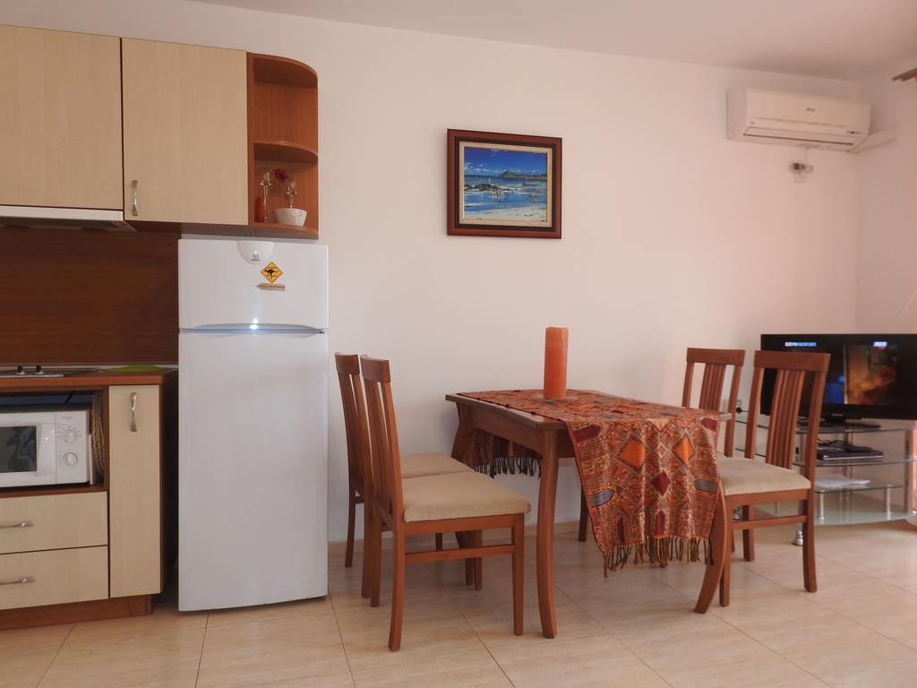 Golden Wave Apartment Созополь Екстер'єр фото