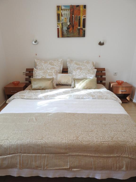 Golden Wave Apartment Созополь Екстер'єр фото